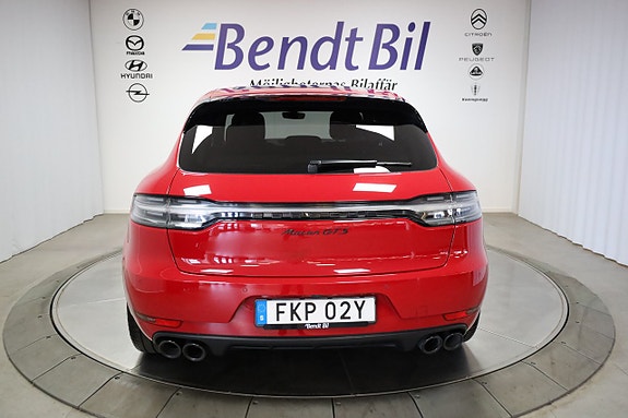 Porsche Macan GTS 8 of 27
