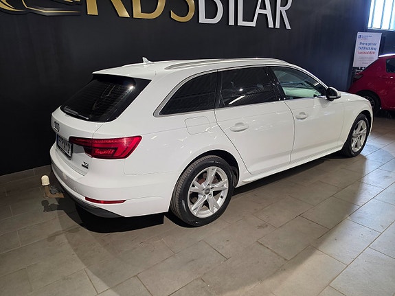 Audi A4 4 of 11