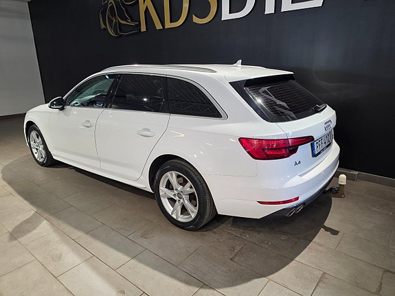 Audi A4 3 of 11