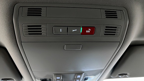 Volkswagen Passat 24 of 24