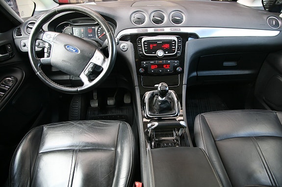 Ford S-MAX 21 of 22