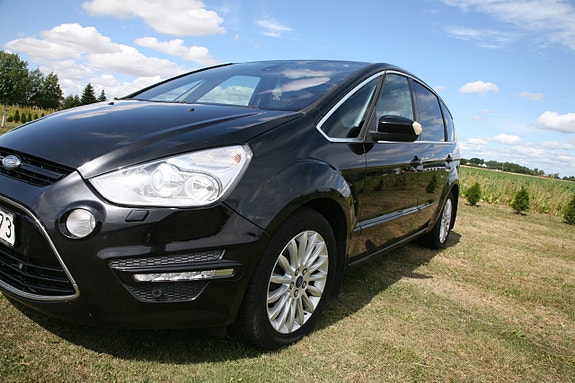 Ford S-MAX 7 of 22