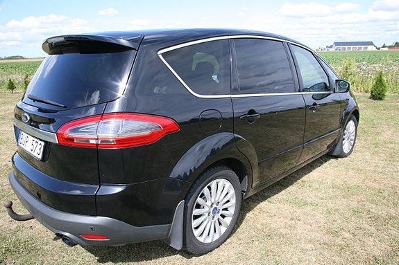 Ford S-MAX 10 of 22