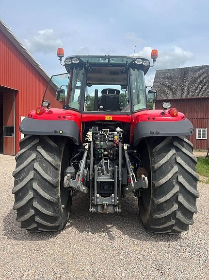 Massey Ferguson 7624 4 of 17