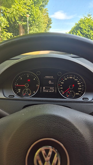 Volkswagen Passat 8 of 8