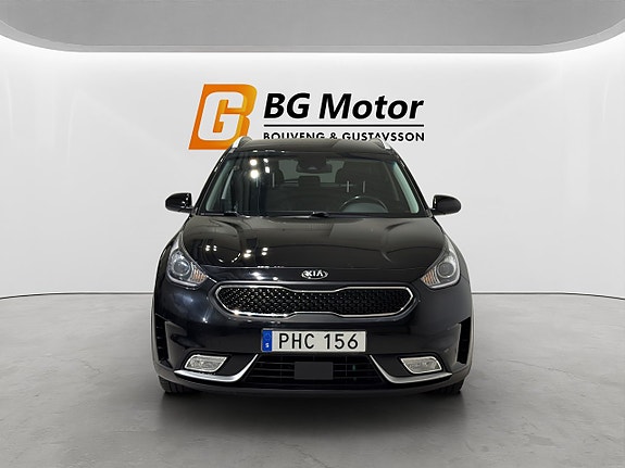 Kia Niro 2 of 21