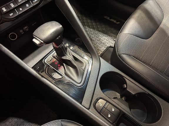 Kia Niro 17 of 21