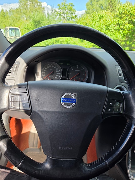 Volvo C30 2 of 7