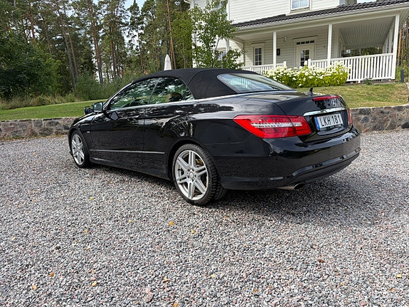 Mercedes-Benz E250 7 of 8