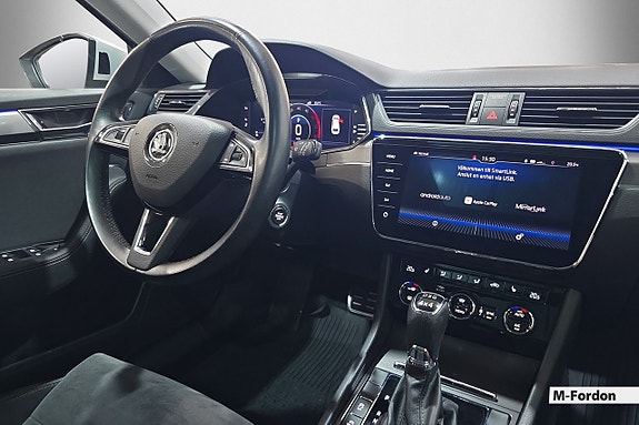 Skoda Superb Scout 16 of 22
