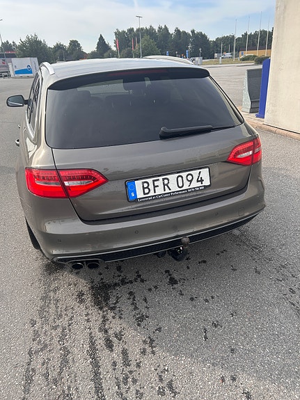 Audi A4 3 of 5