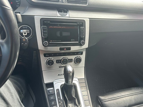 Volkswagen Passat Alltrack 7 of 7