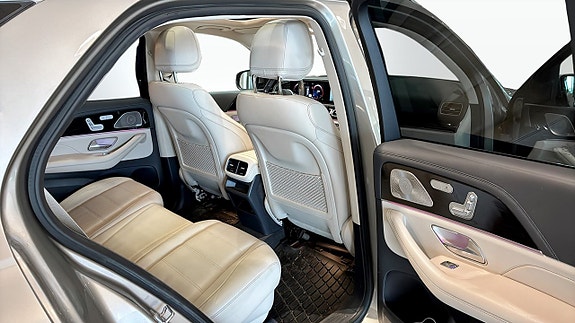 Mercedes-Benz GLE300 d 5 of 26