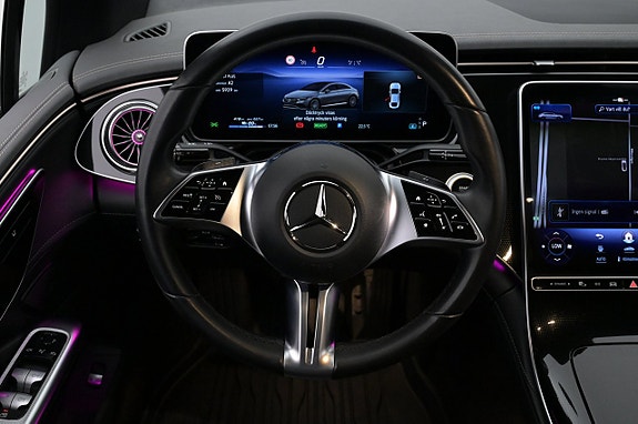 Mercedes-Benz EQE300 7 of 27