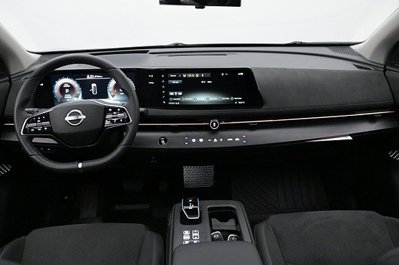 Nissan Ariya 6 of 27