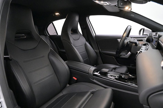 Mercedes-Benz A250 e 15 of 27