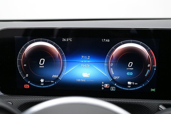 Mercedes-Benz A250 e 9 of 27