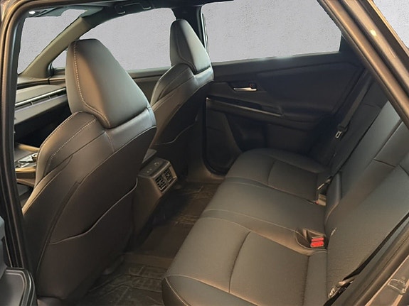 Subaru E-Outback 11 of 27