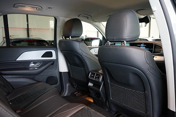 Mercedes-Benz GLE350 de 10 of 30