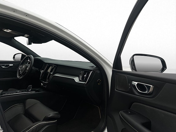 Volvo S60 30 of 30