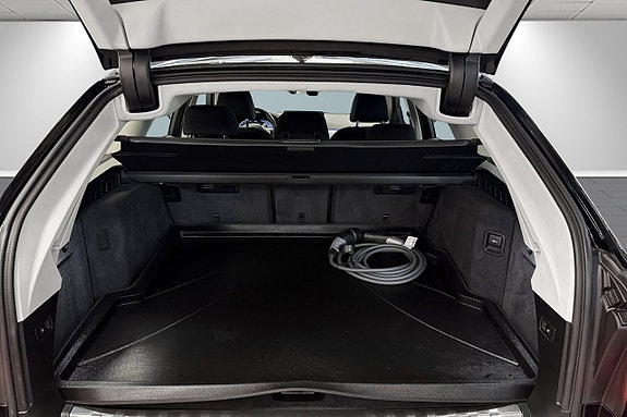 BMW 530e 14 of 24