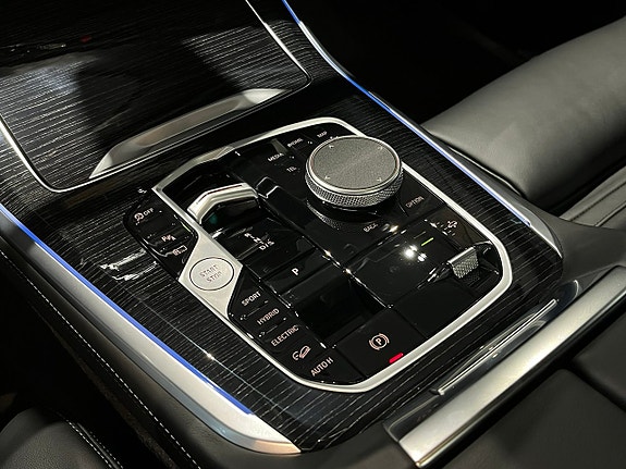 BMW X5 17 of 23