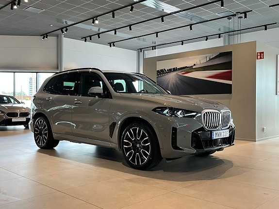 BMW X5 3 of 23