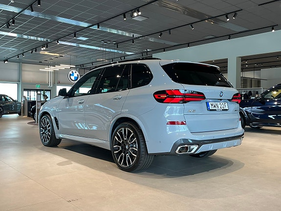 BMW X5 6 of 23
