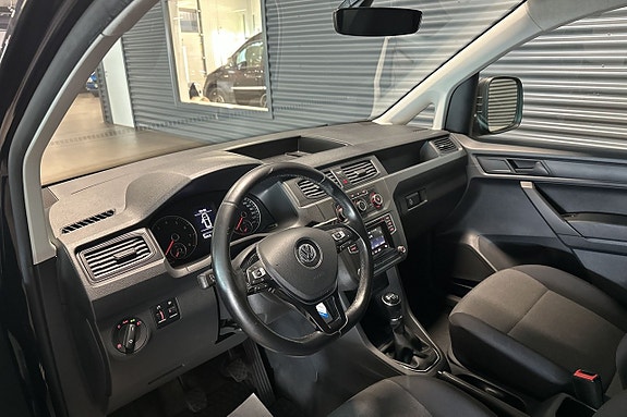 Volkswagen Caddy 8 of 15