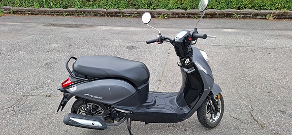 SYM MIO 2 of 5