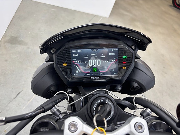 Triumph STREET TRIPLE 765 RS Räntefritt 36 mån 7 of 7