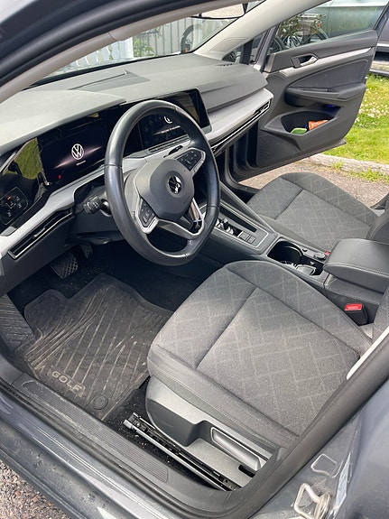 Volkswagen Golf VIII 11 of 12
