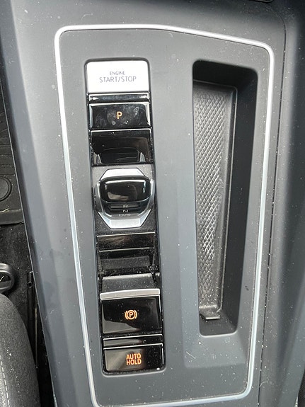 Volkswagen Golf VIII 5 of 12