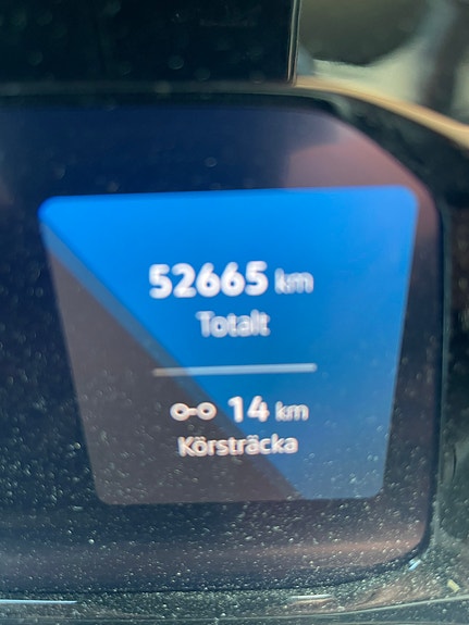Volkswagen Golf VIII 2 of 12