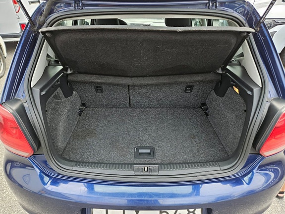 Volkswagen Polo 5 of 13