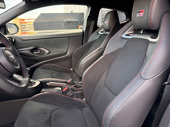 Toyota GR Yaris 10 of 11