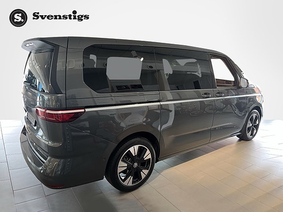 Volkswagen Multivan 4 of 10