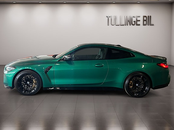 BMW M4 2 of 30
