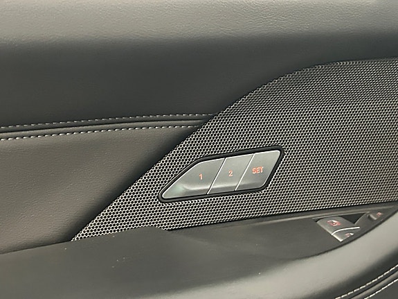 BMW M4 11 of 30