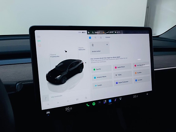 Tesla Model Y 13 of 24