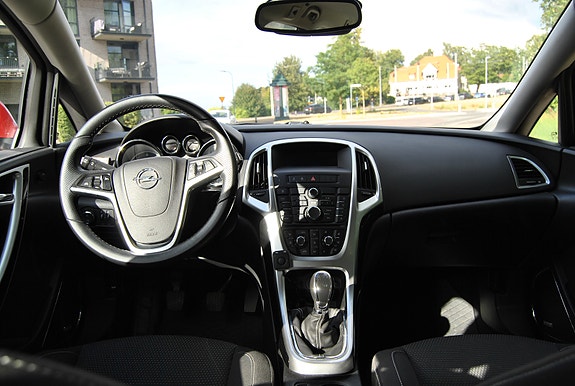 Opel Astra 3 of 7