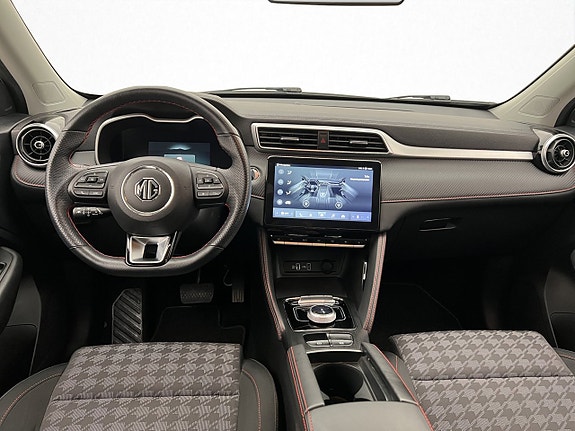 MG ZS 12 of 30
