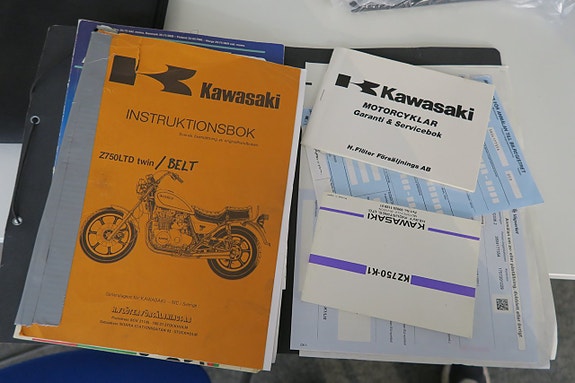 Kawasaki Z750 K1 LTD 7 of 7