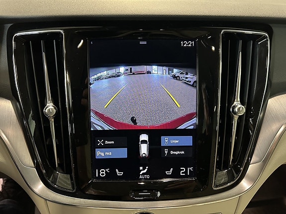 Volvo V60 22 of 27