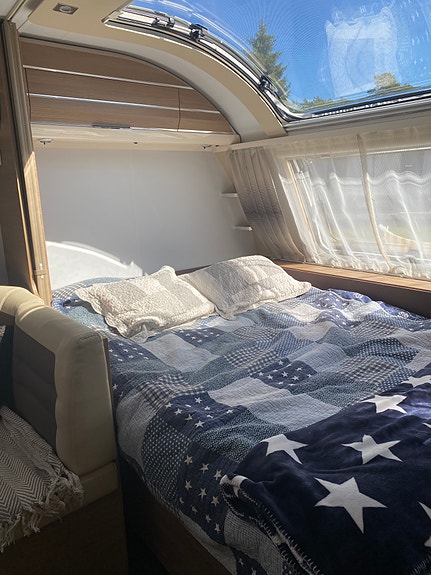 Adria Adora 573PT 3 of 15