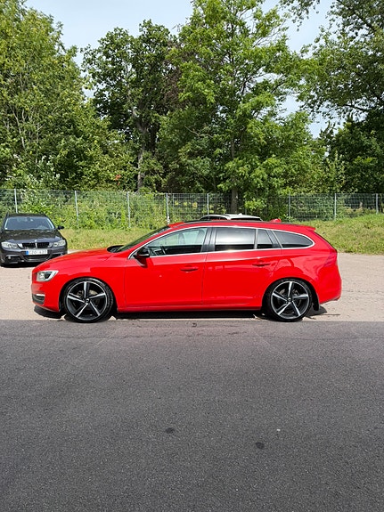 Volvo V60 3 of 11