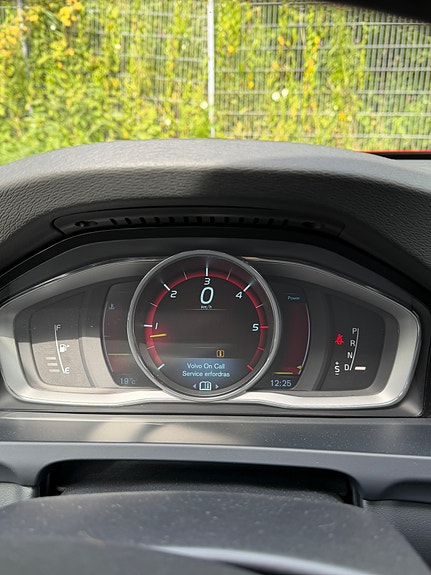 Volvo V60 10 of 11