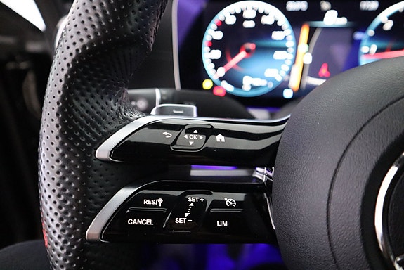 Mercedes-Benz E220 15 of 22