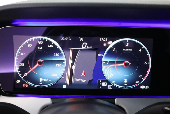 Mercedes-Benz E220 14 of 22