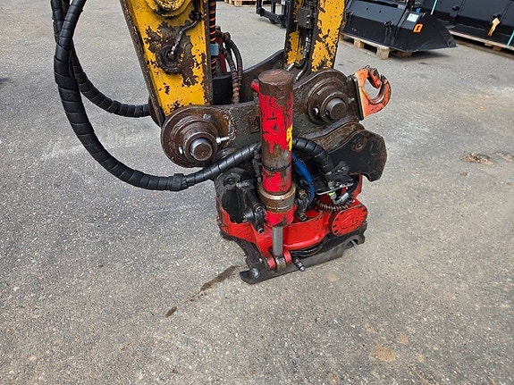 CAT 312 D 9 of 12
